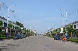 滕州府前路吃瓜  第1张